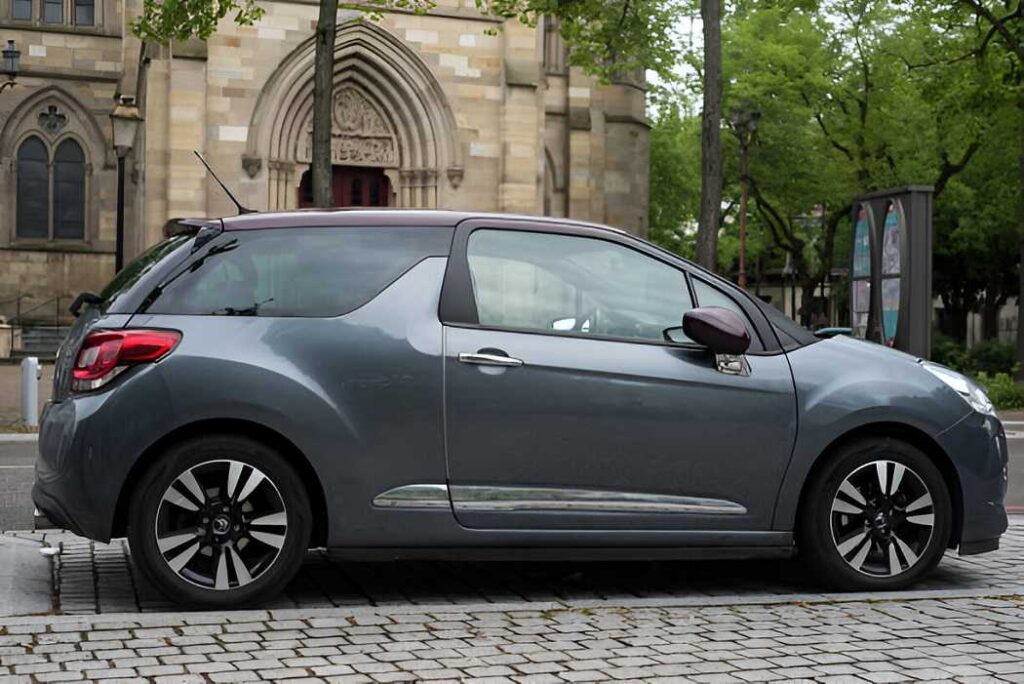 Citroen DS3 Reviews: Is This Trendy Hatchback Right for You About the Citroen DS3